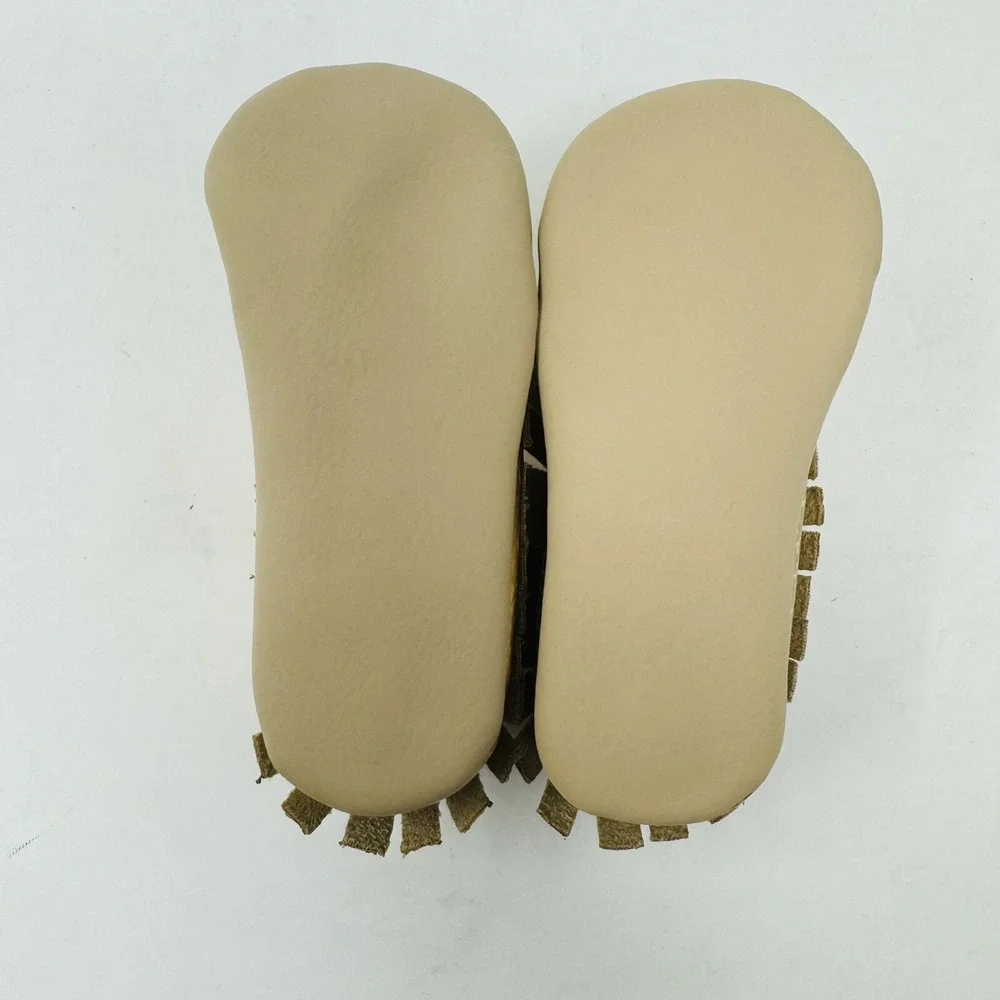 Old Navy Baby Moccasins Gold Metallic Slippers Size 6/12 Months‎ EUC